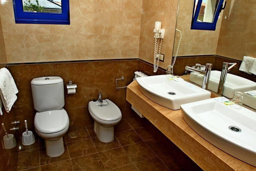 Hotel Marola Playa de la Lanzada Dış mekan fotoğraf